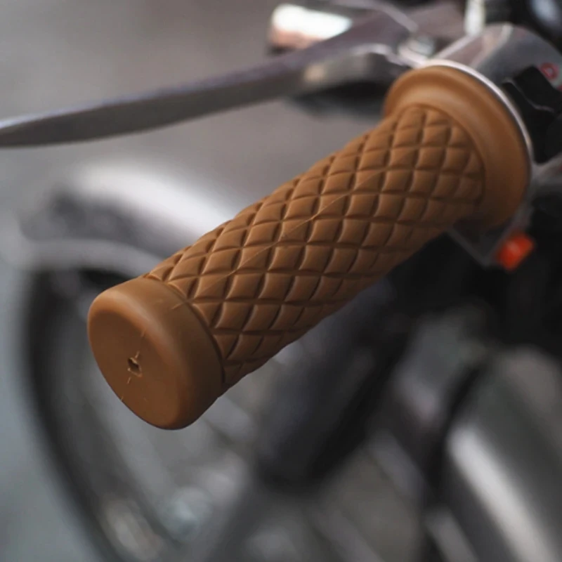 Винтажная часть для мотоциклетного руля, рукоятка для мотоцикла Honda, Suzuki, Yamaha, Ducati, ретро, 22 мм, 24 мм, 25 мм, 28 мм
Винтажная часть для мотоциклетного руля, рукоятка для мотоцикла Honda, Suzuki, Yamaha, Ducati, ретро, 22 мм, 24 мм, 25 мм, 28 мм