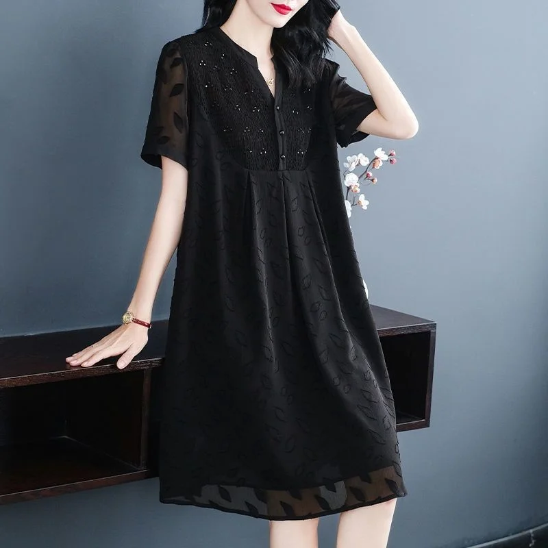 Fashion Black Hollow Midi Dress Women 2023 Summer New Short Sleeves Dress Office Lady Embroidered Chiffon Dress
Fashion Black Hollow Midi Dress Women 2023 Summer New Short Sleeves Dress Office Lady Embroidered Chiffon Dress