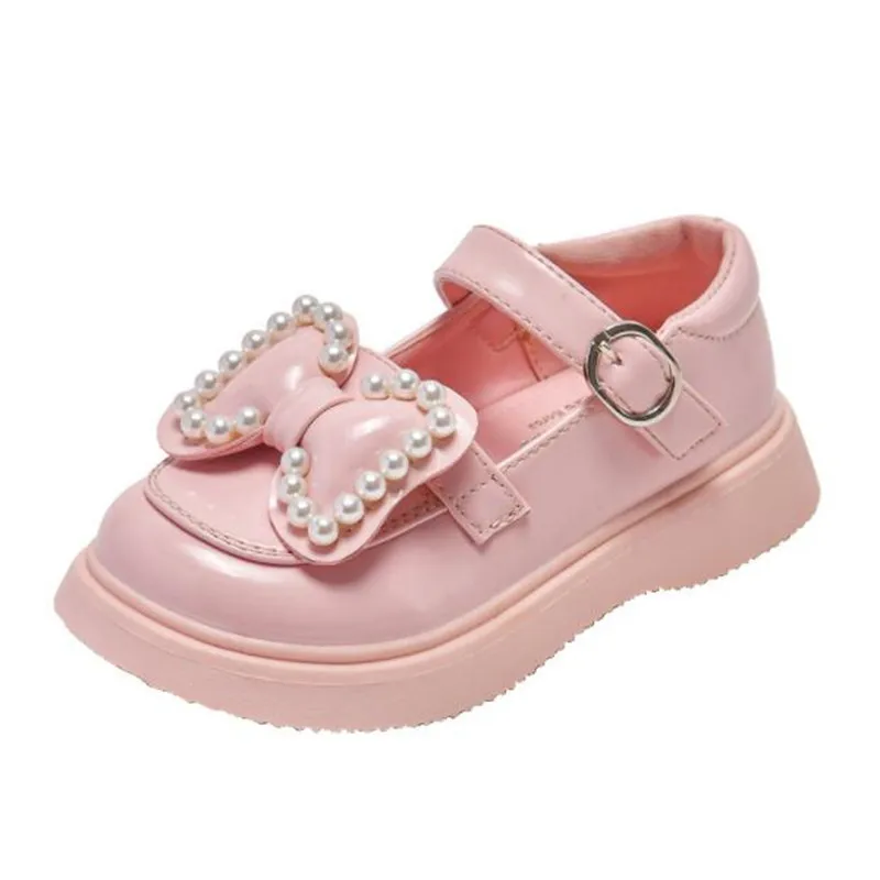 2022 autumn new pearl bowknot girls' leather shoes comfortable thick bottom soft leather soft surface children's princess shoes
2022 autumn new pearl bowknot girls' leather shoes comfortable thick bottom soft leather soft surface children's princess shoes