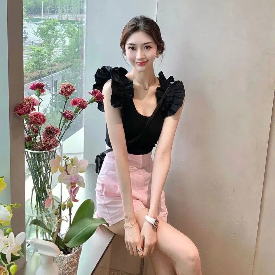 Set Female 2023 Summer New Slim Feifei Sleeve Top High Waist Wide Leg Pants Two-piece Suit Dresses for Women
Set Female 2023 Summer New Slim Feifei Sleeve Top High Waist Wide Leg Pants Two-piece Suit Dresses for Women