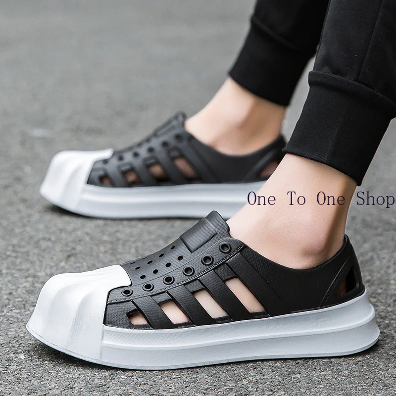 Summer Couple Hollow Hole Shoes Wearing Casual and Fashionable Beach Breathable and Non slip Soft Sole Sandals Dance
Summer Couple Hollow Hole Shoes Wearing Casual and Fashionable Beach Breathable and Non slip Soft Sole Sandals Dance
