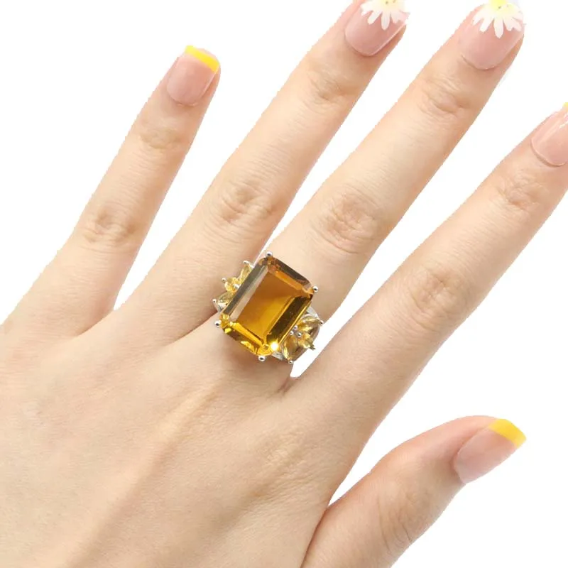6.9g 925 SOLID STERLING SILVER Ring Eye Catching Golden Citrine Rich Blue Violet Tanzanite Wholesale Drop Shipping
6.9g 925 SOLID STERLING SILVER Ring Eye Catching Golden Citrine Rich Blue Violet Tanzanite Wholesale Drop Shipping