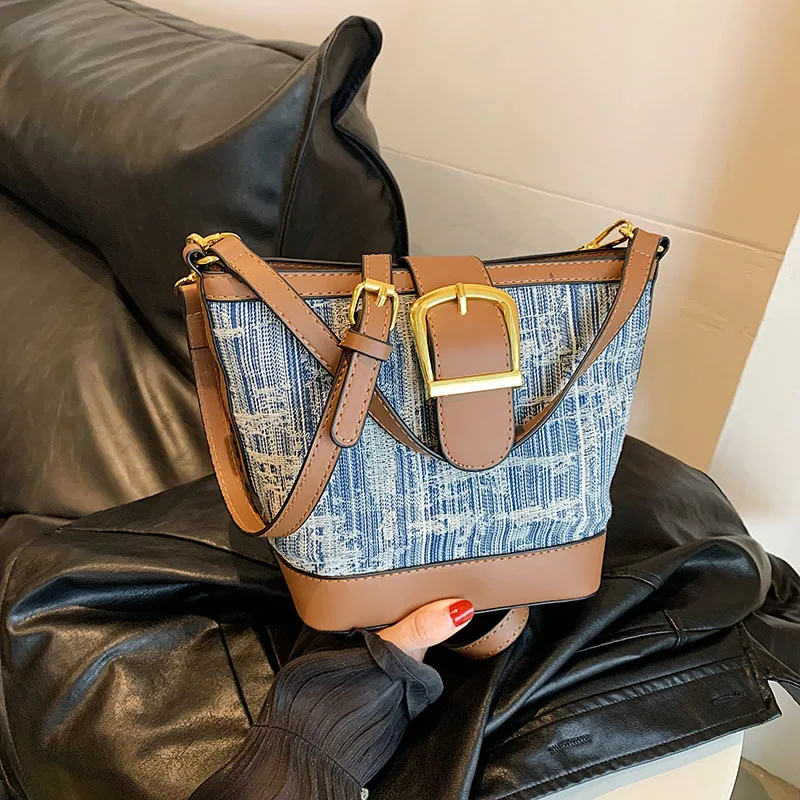 Crossbody Bags For Women 2023 Autumn New Trend Denim High-Capacity Fashion Shoulder Bag Sale With Free Shipping
Crossbody Bags For Women 2023 Autumn New Trend Denim High-Capacity Fashion Shoulder Bag Sale With Free Shipping