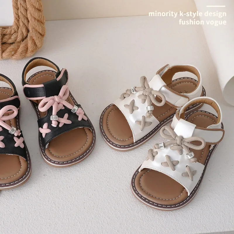Children Sandals Girl's Pu Leather Fashion Punk Locomotive Style Sandals Princess Tie Soft Sole Sandals Size 21-30
Children Sandals Girl's Pu Leather Fashion Punk Locomotive Style Sandals Princess Tie Soft Sole Sandals Size 21-30