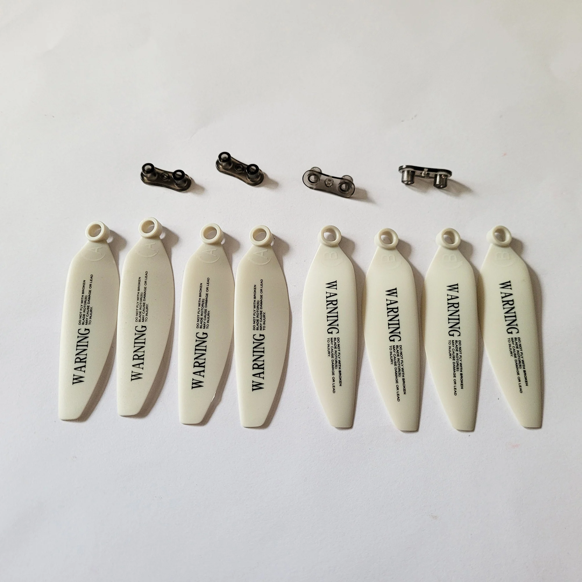 8PCS/Set Propeller Spare Part for SYMA W3 RC Drone FPV Quadcopter Blade Wing Accessory
8PCS/Set Propeller Spare Part for SYMA W3 RC Drone FPV Quadcopter Blade Wing Accessory