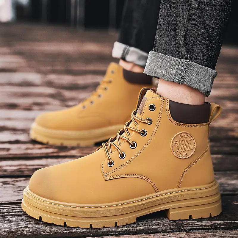 Men's High-Top 2023 New Autumn Raise the Bottom Motorcycle Boots Men's Retro Mid-Top Desert Work Shoes
Men's High-Top 2023 New Autumn Raise the Bottom Motorcycle Boots Men's Retro Mid-Top Desert Work Shoes