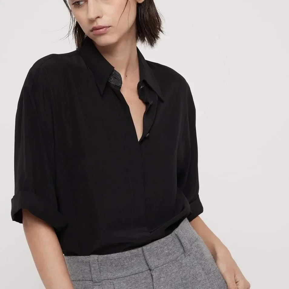2024 Spring and Summer New Style Designed High-end Chiffon Shirt Women Short-sleeved Tops
2024 Spring and Summer New Style Designed High-end Chiffon Shirt Women Short-sleeved Tops