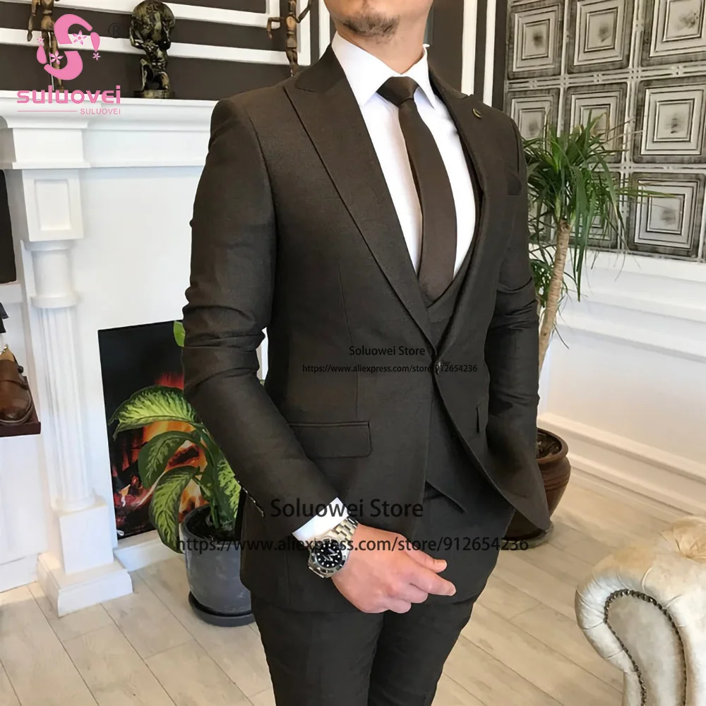 Classic Office Business Suit For Men Slim Fit 3 Piece Jacket Vest Pants Set Male Blazer Formal Groom Wedding Peaked Lapel Tuxedo
Classic Office Business Suit For Men Slim Fit 3 Piece Jacket Vest Pants Set Male Blazer Formal Groom Wedding Peaked Lapel Tuxedo
