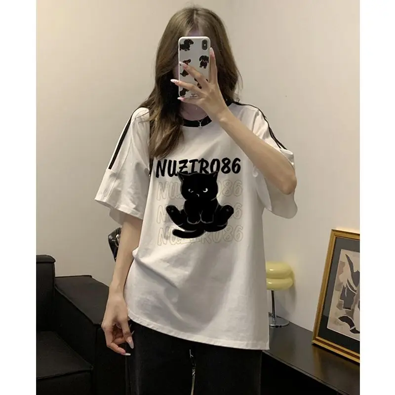 Japanese cartoon cute cat print short-sleeved cotton T-shirt loose women's high-quality summer 2024 new versatile couple tops
Japanese cartoon cute cat print short-sleeved cotton T-shirt loose women's high-quality summer 2024 new versatile couple tops