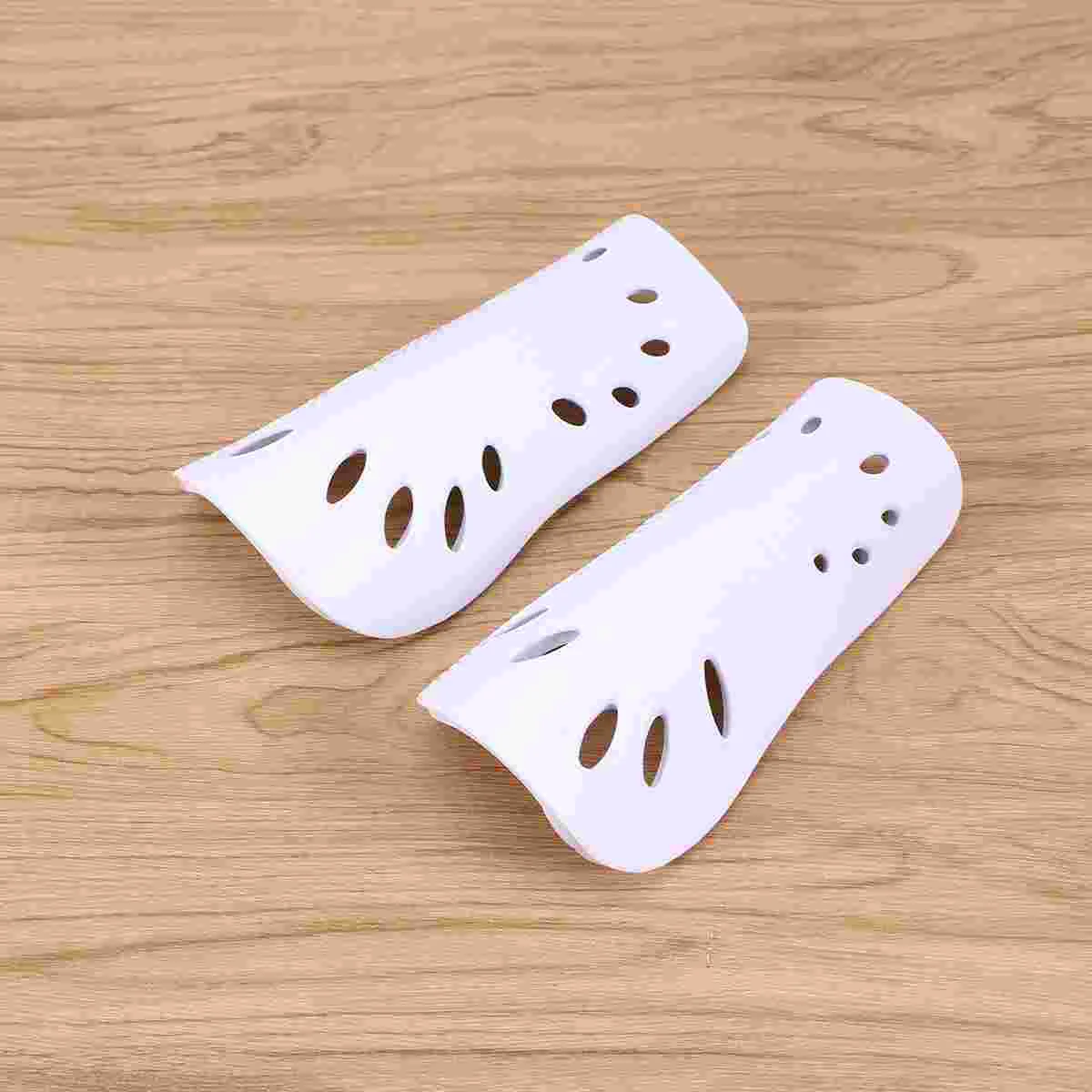 Kid Soccer Ball Breathable Calf Guard Shin Guards Protective Gear Football Pad Child
Kid Soccer Ball Breathable Calf Guard Shin Guards Protective Gear Football Pad Child