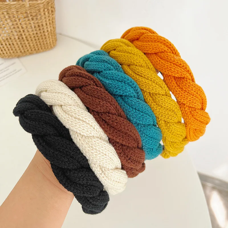 Autumn Fashion Solid Color Braid Hairbands For Women New Non-slip Headband Wide Hair Hoop Bands Bezel Hair Accessories Headwear
Autumn Fashion Solid Color Braid Hairbands For Women New Non-slip Headband Wide Hair Hoop Bands Bezel Hair Accessories Headwear