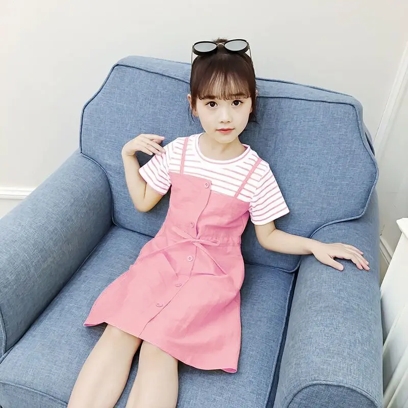 Girls Dress Summer 2023 New Cute Patchwork Short Sleeve Striped Fake Two Dresses Elegant 12 Children's Clothing Princess Dresses
Girls Dress Summer 2023 New Cute Patchwork Short Sleeve Striped Fake Two Dresses Elegant 12 Children's Clothing Princess Dresses