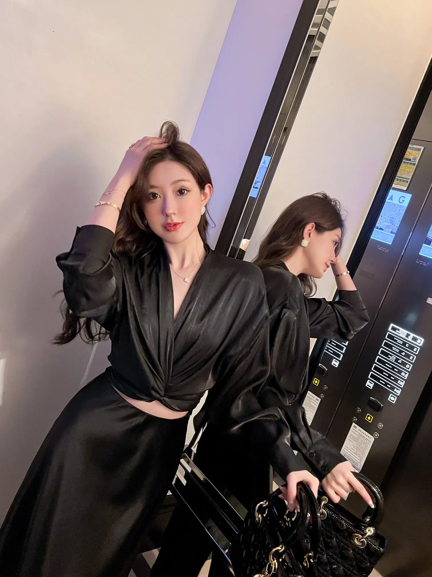 2023 Spring/Summer Fashion New Women's Clothing Streamer Shirt Acetic Acid Skirt 0822
2023 Spring/Summer Fashion New Women's Clothing Streamer Shirt Acetic Acid Skirt 0822