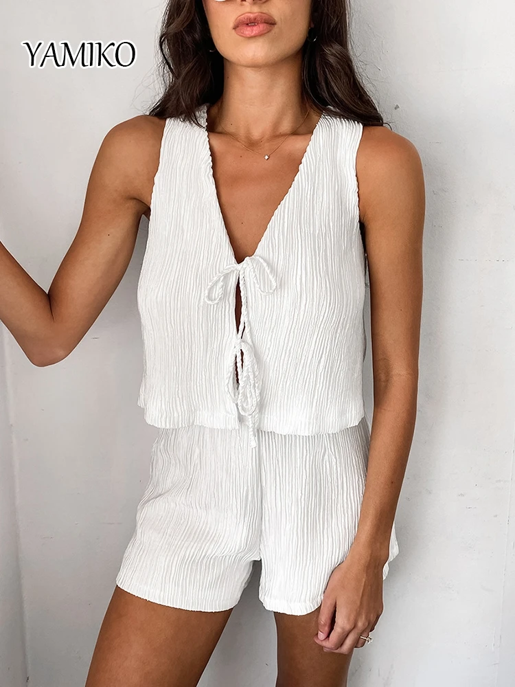 YAMIKO White Casual Shorts Sets Summer 2024 Sleeveless Vest Tops And Wide Legs Shorts Two Pieces Suits Lady 2-Piece Outfit
YAMIKO White Casual Shorts Sets Summer 2024 Sleeveless Vest Tops And Wide Legs Shorts Two Pieces Suits Lady 2-Piece Outfit