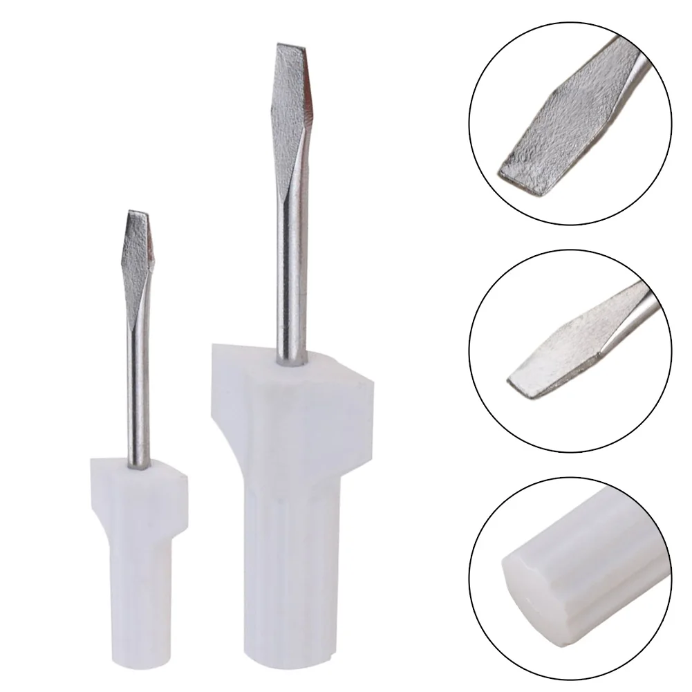 2Pcs Domestic Sewing Machine Screwdriver Set Repair Tools Big&Small Flathead For Bobbin Case Tension Adjustment Hand Tools
2Pcs Domestic Sewing Machine Screwdriver Set Repair Tools Big&Small Flathead For Bobbin Case Tension Adjustment Hand Tools