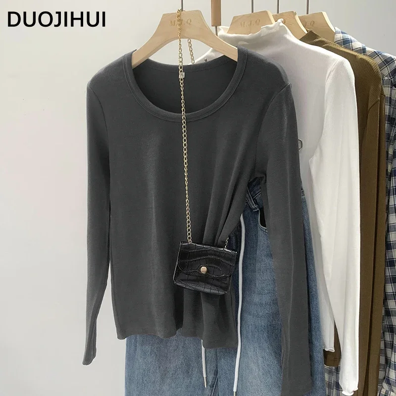 DUOJIHUI Осенние темно-серые свободные Базовые Женские футболки с круглым вырезом, Классические однотонные Модные Простые повседневные женские футболки с длинным рукавом
DUOJIHUI Осенние темно-серые свободные Базовые Женские футболки с круглым вырезом, Классические однотонные Модные Простые повседневные женские футболки с длинным рукавом