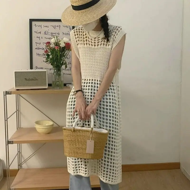 Hollow Out Dresses Women Side-slit Personality All-match Knitted Sleeveless Summer Leisure Daily Streetwear Hipster Korean Style
Hollow Out Dresses Women Side-slit Personality All-match Knitted Sleeveless Summer Leisure Daily Streetwear Hipster Korean Style