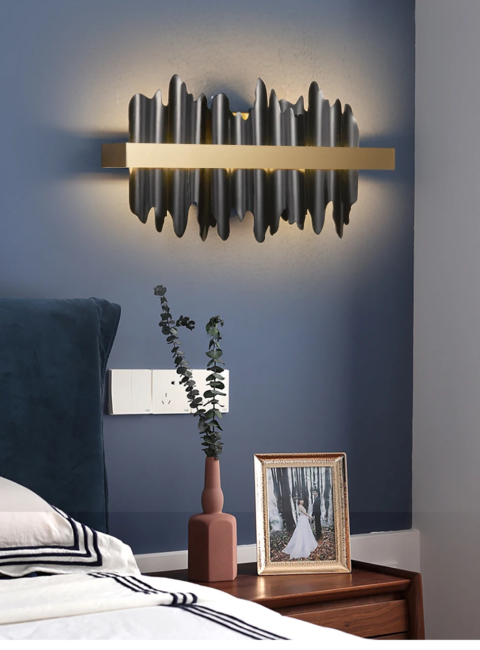 Aurelius Luxury Wall Sconce Aurelius Wall Sconce vs Apollo Sconce