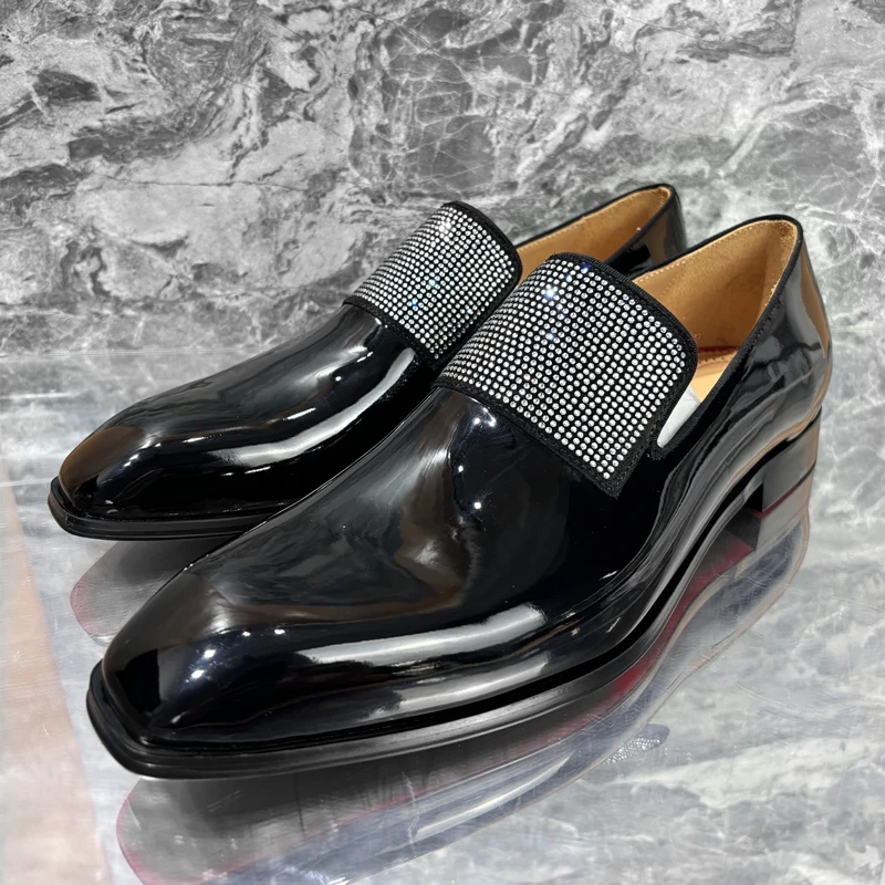 Rhinestone Patent Leather Men's Shoes Black Square Toe Cowhide Slip On Casual Business Shoes Luxury Banquet Wedding Dress Shoes
Rhinestone Patent Leather Men's Shoes Black Square Toe Cowhide Slip On Casual Business Shoes Luxury Banquet Wedding Dress Shoes