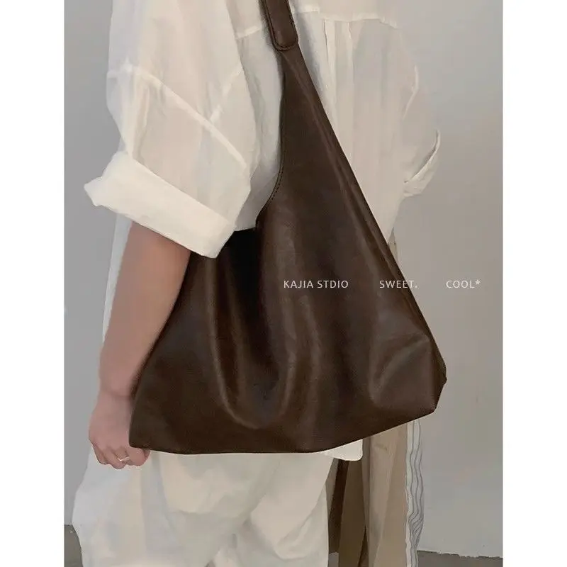 

Tote bag for college students 2023 new fashion high-grade shoulder bag large capacity fashion Joker commuter bag