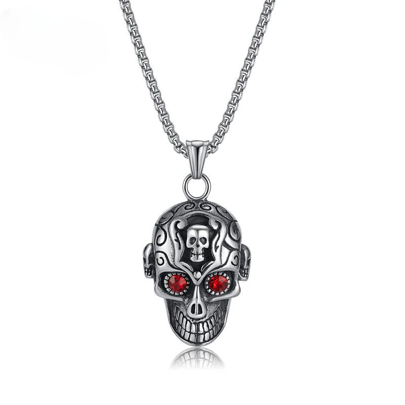 Pearl Necklace Men Luxury European and American Titanium Steel Skull Retro Red Eyes
Pearl Necklace Men Luxury European and American Titanium Steel Skull Retro Red Eyes