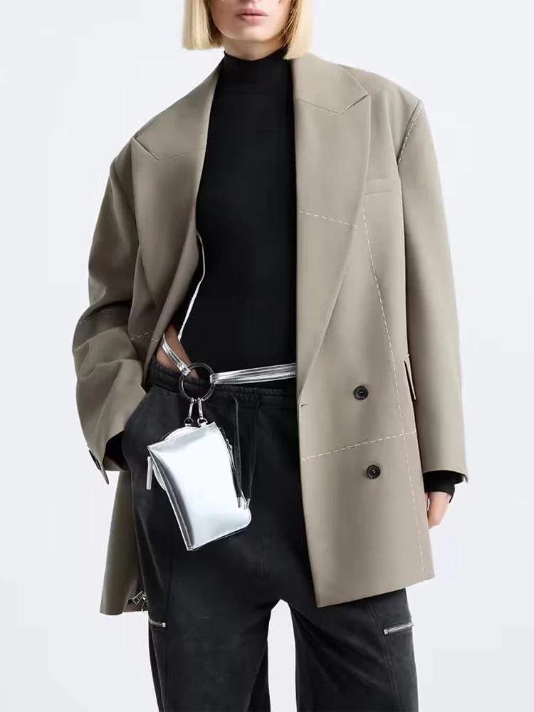 TRAF Oversize Women Blazer Fashion Vintage Patch Pockets Outerwear Solid Notched Jackets Female Double Breasted Autumn Coat
TRAF Oversize Women Blazer Fashion Vintage Patch Pockets Outerwear Solid Notched Jackets Female Double Breasted Autumn Coat