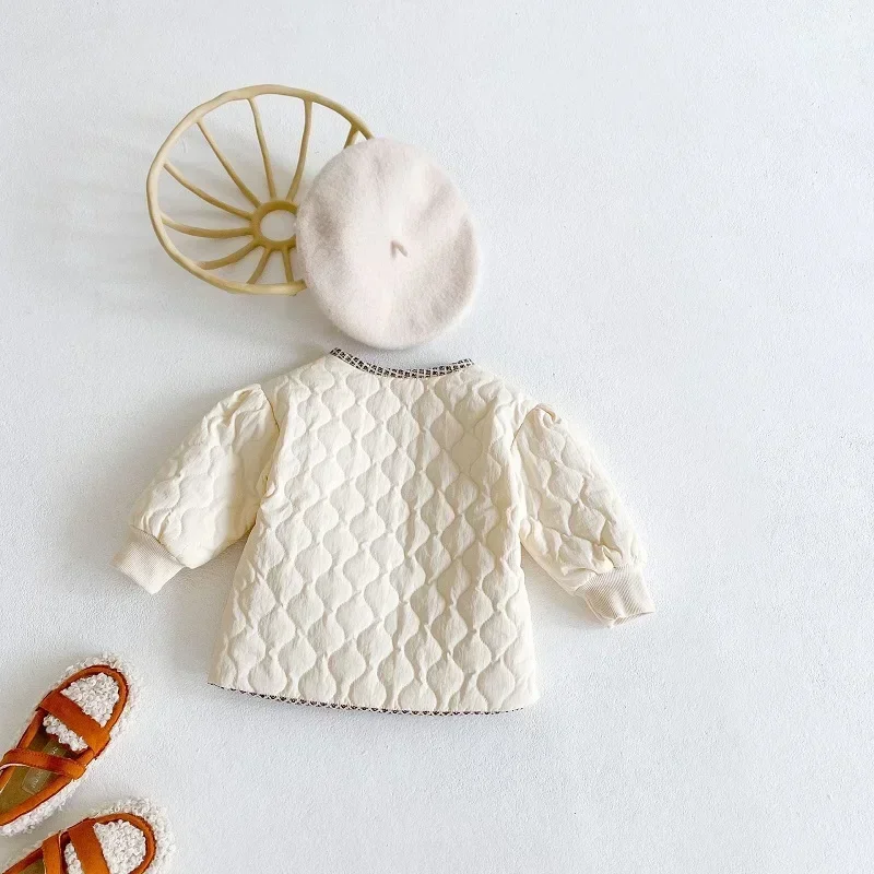 INS Winter Baby Girl Coat For 0-3Years Newborn Kids Long Sleeve V-Neck Double Side Wear Thicken Warm Jacket Outerwear Clothes
INS Winter Baby Girl Coat For 0-3Years Newborn Kids Long Sleeve V-Neck Double Side Wear Thicken Warm Jacket Outerwear Clothes