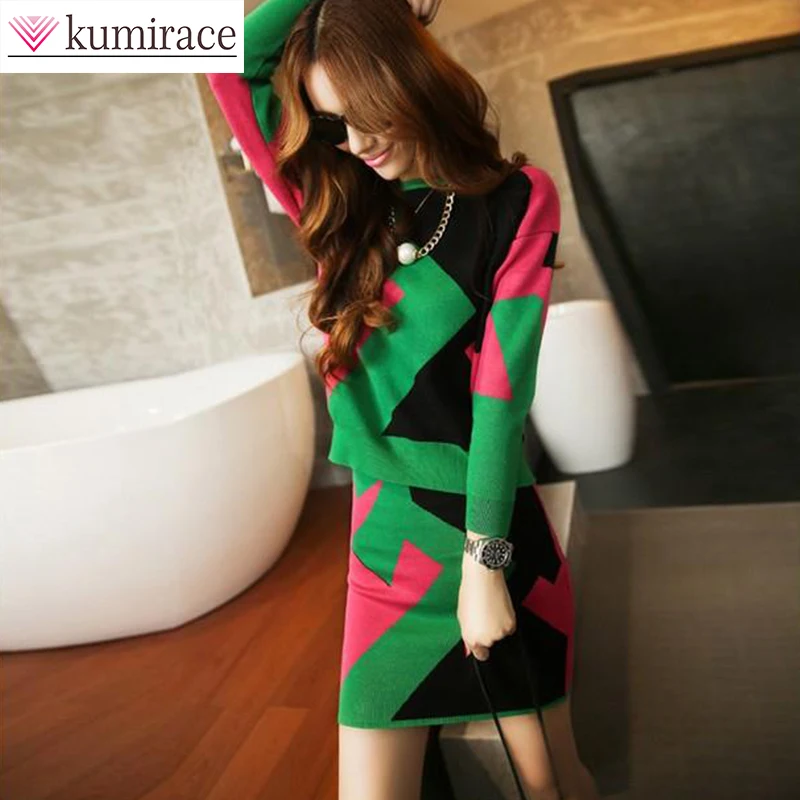 Spring New Short Skirt Set 2023 Knitted Round Neck Color-blocking Sweater Wrapped Hip Mini Skirt Baddie 2 Piece Set for Women 
Spring New Short Skirt Set 2023 Knitted Round Neck Color-blocking Sweater Wrapped Hip Mini Skirt Baddie 2 Piece Set for Women