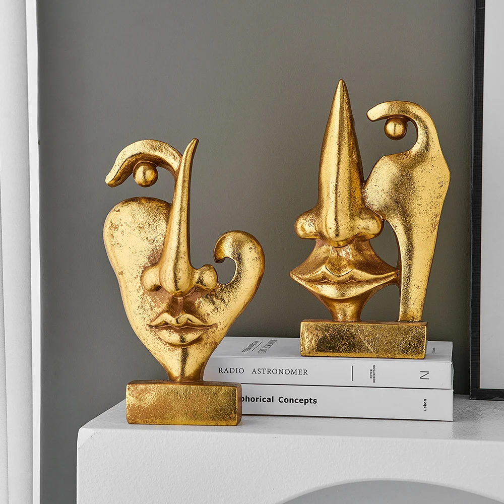 Minimalism Style Decor Abstract Gold Mask Ornaments Facial Decoration Crafts Living Room Decoration Resin Decorative Figurines
Minimalism Style Decor Abstract Gold Mask Ornaments Facial Decoration Crafts Living Room Decoration Resin Decorative Figurines