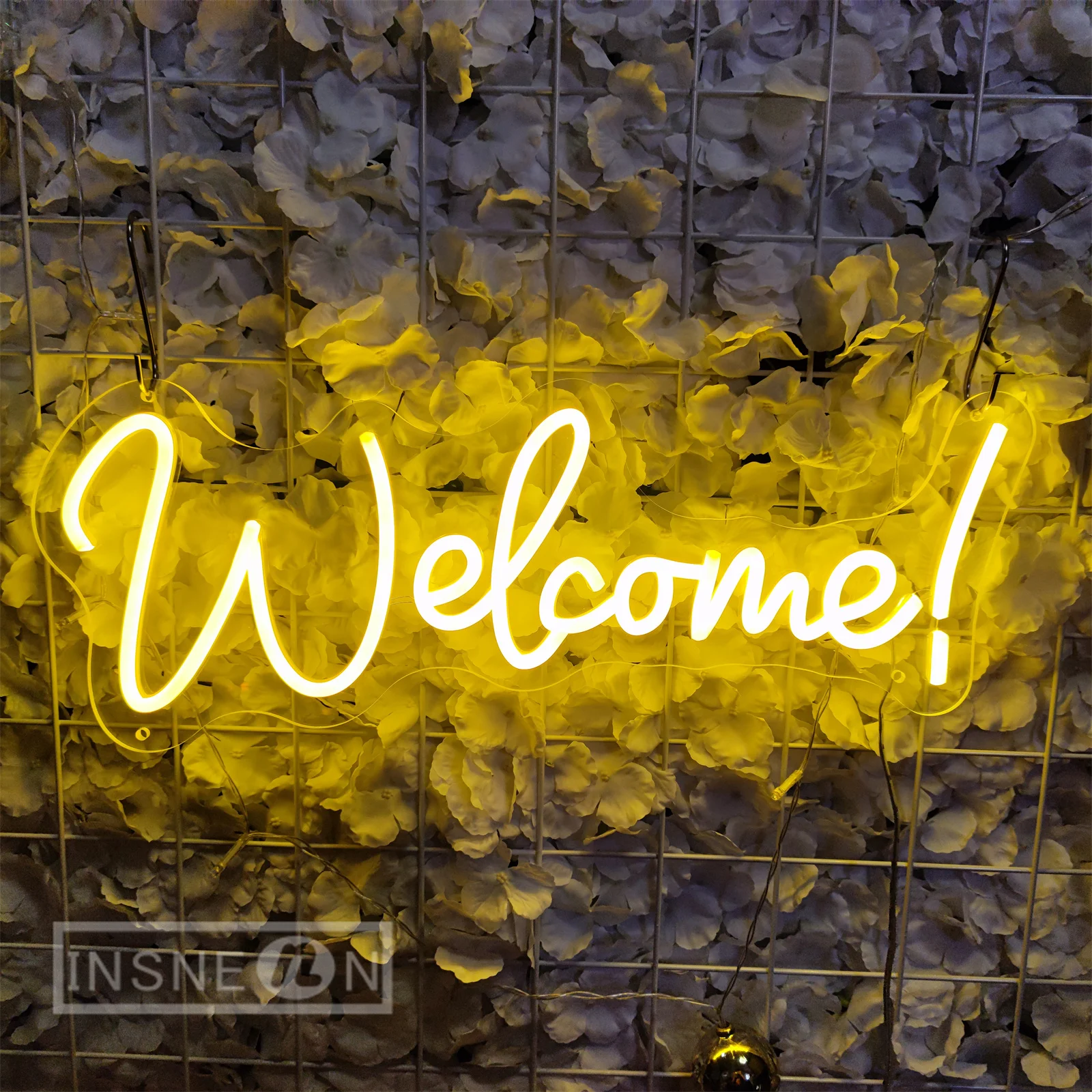 Welcome Neon Sign Welcome LED Neon Light Wall Art Sign Light up Light for Business Storefront Home door Window Glass Door Decor
Welcome Neon Sign Welcome LED Neon Light Wall Art Sign Light up Light for Business Storefront Home door Window Glass Door Decor