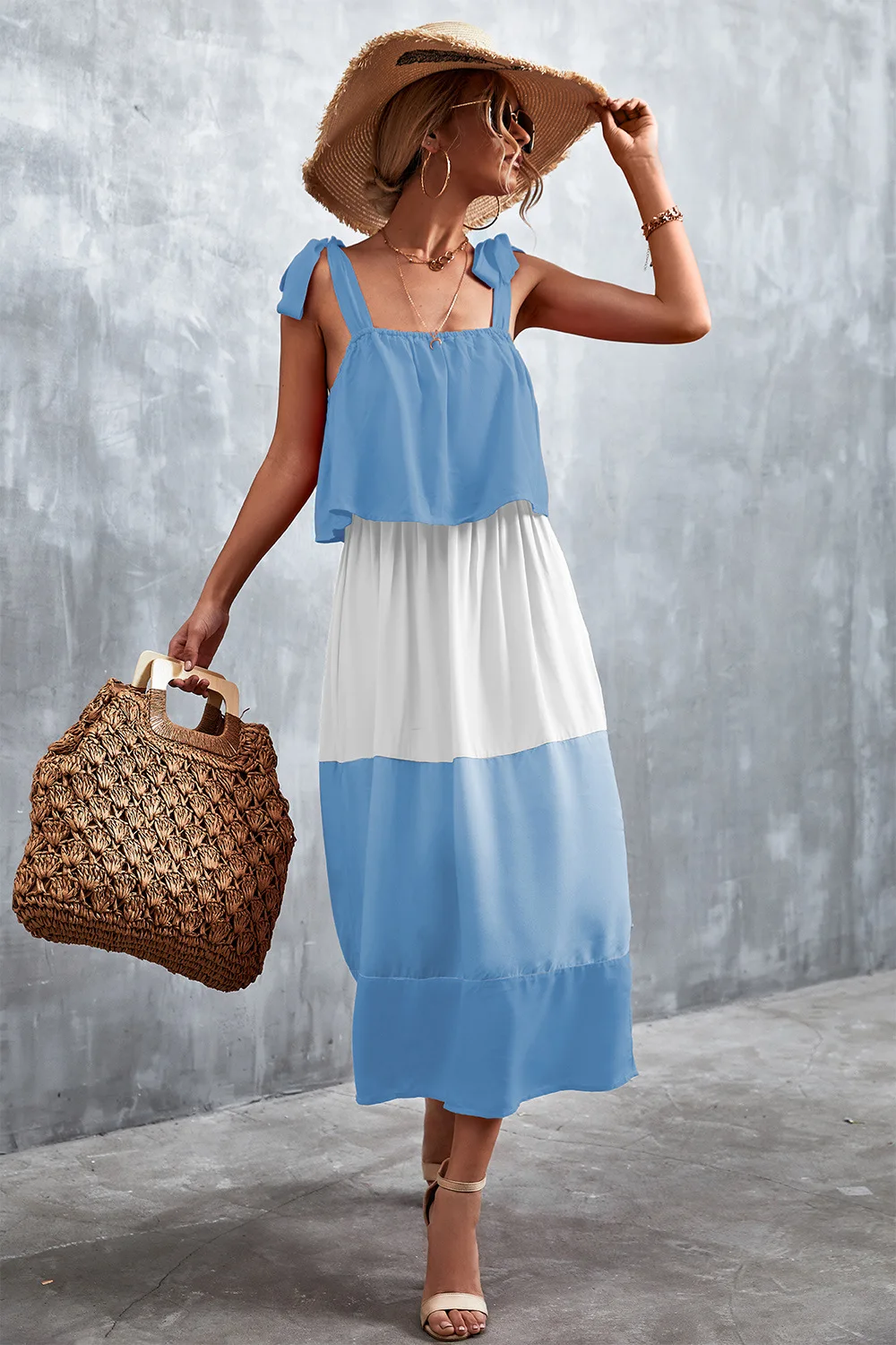 Women Summer Elegant Sleeveless Suspender Dress Casual Loose Square Neck Beach Dresses Bow Tie Striped Floral Print Maxi Dress
Women Summer Elegant Sleeveless Suspender Dress Casual Loose Square Neck Beach Dresses Bow Tie Striped Floral Print Maxi Dress