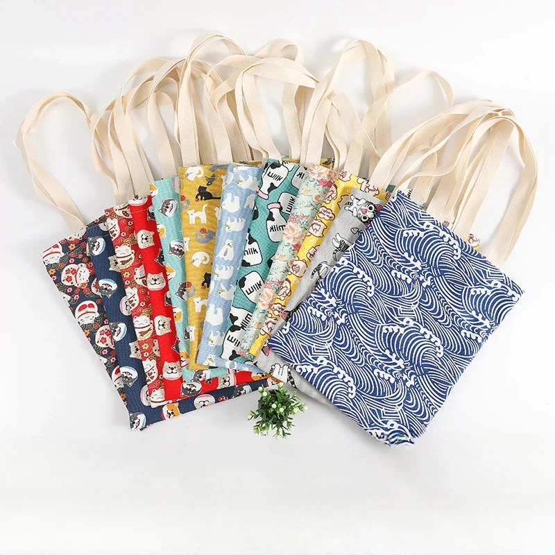 Small fresh print hand carrying canvas bag Hand carrying canvas bag students single shoulder cotton bag
Small fresh print hand carrying canvas bag Hand carrying canvas bag students single shoulder cotton bag