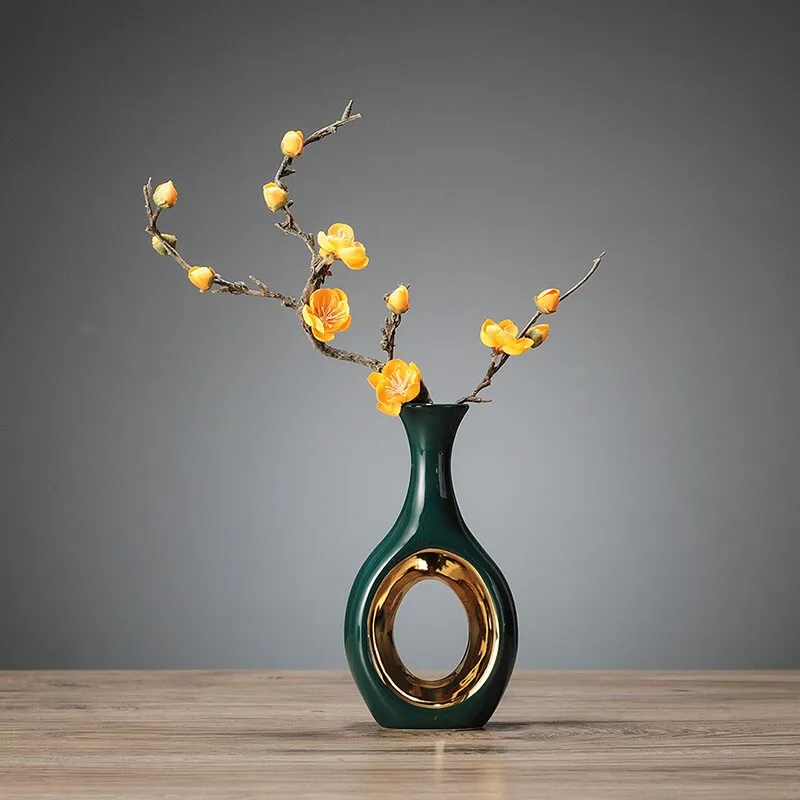 The new Chinese style dry vase creativity sitting room television cabinet flower arrangement decoration bouquet beltvaseceramics
The new Chinese style dry vase creativity sitting room television cabinet flower arrangement decoration bouquet beltvaseceramics