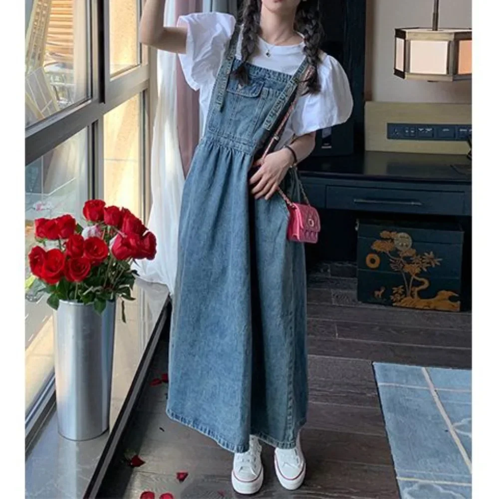 Fashion Denim Halter Long Dresses Women Vintage Summer Designs Niche Halter Puffy Skirt
Fashion Denim Halter Long Dresses Women Vintage Summer Designs Niche Halter Puffy Skirt