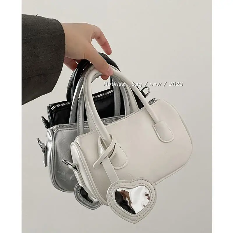 Korean 2023 New Solid Color Simple Versatile Women's Handbag Ins Fashion Design Classic Casual Crossbody Bags Mobile Bag Wallet
Korean 2023 New Solid Color Simple Versatile Women's Handbag Ins Fashion Design Classic Casual Crossbody Bags Mobile Bag Wallet