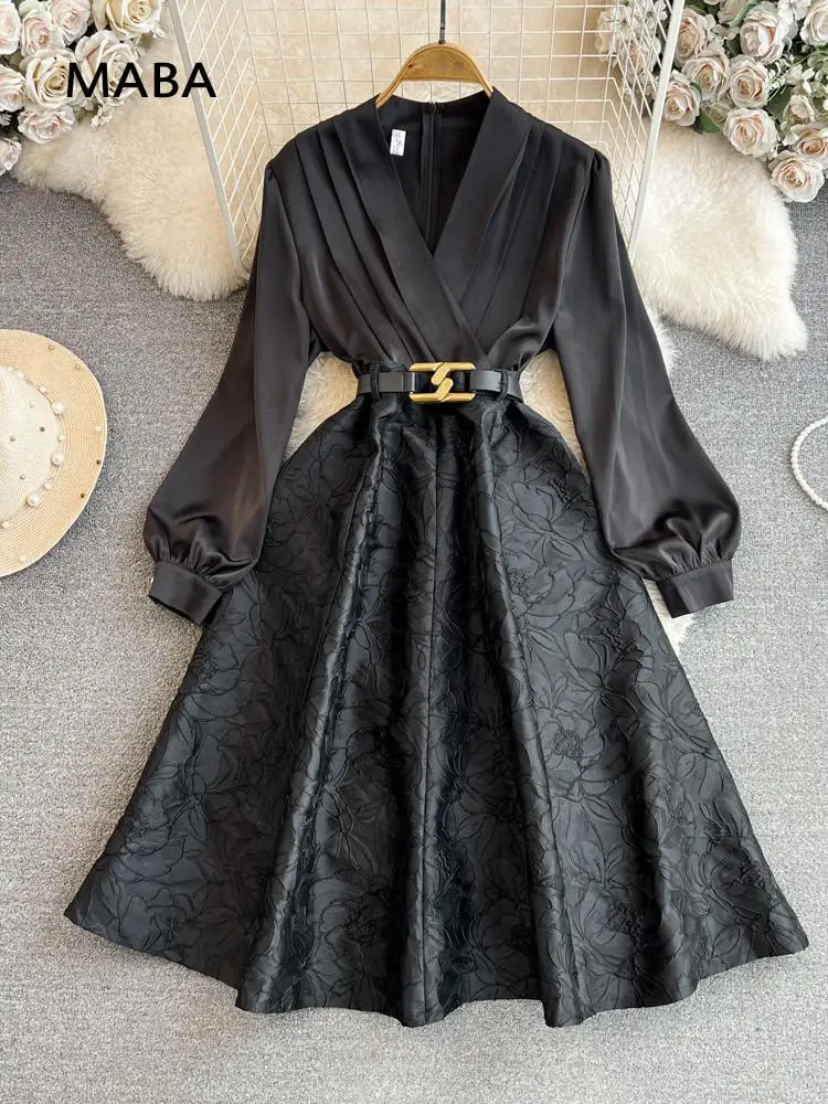 High Quality Autumn Winter Office Lady V-neck Long Sleeved Dress Elegant High-grade Slim Female A-line Dress Jacquard Party Robe
High Quality Autumn Winter Office Lady V-neck Long Sleeved Dress Elegant High-grade Slim Female A-line Dress Jacquard Party Robe