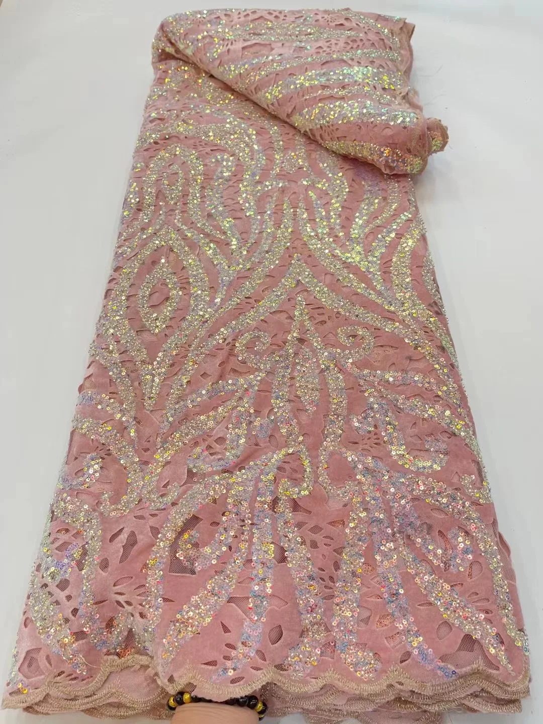 Pink French High Quality Luxury Beaded Tulle Lace Fabric African Heavy Handmade Sequins Mesh Fabric For Woman Evening Dress Sew
Pink French High Quality Luxury Beaded Tulle Lace Fabric African Heavy Handmade Sequins Mesh Fabric For Woman Evening Dress Sew