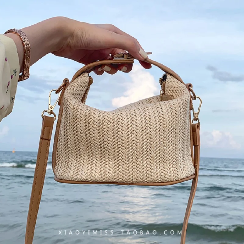 Bohemian Small Straw Crossbody Bag For Women Knitting Summer Purse And Handbag Female Vacational Bucket Beach Bags 2024 New
Bohemian Small Straw Crossbody Bag For Women Knitting Summer Purse And Handbag Female Vacational Bucket Beach Bags 2024 New