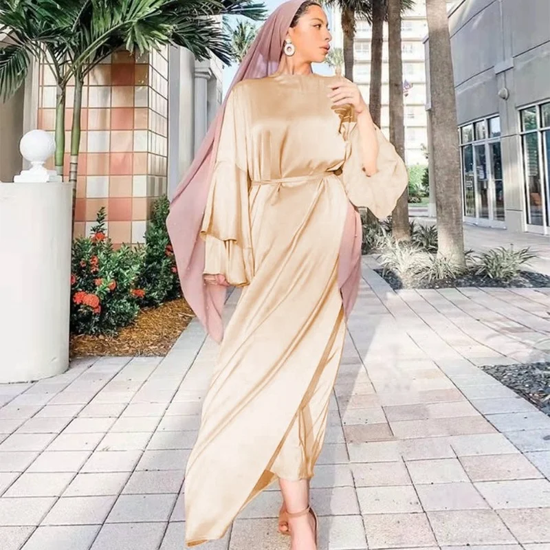 2023 Loose Dubai Turkey Abayas for Woman Muslim Fashion Satin Robe Femme Musulman Solid Color Double Flared Robe
2023 Loose Dubai Turkey Abayas for Woman Muslim Fashion Satin Robe Femme Musulman Solid Color Double Flared Robe