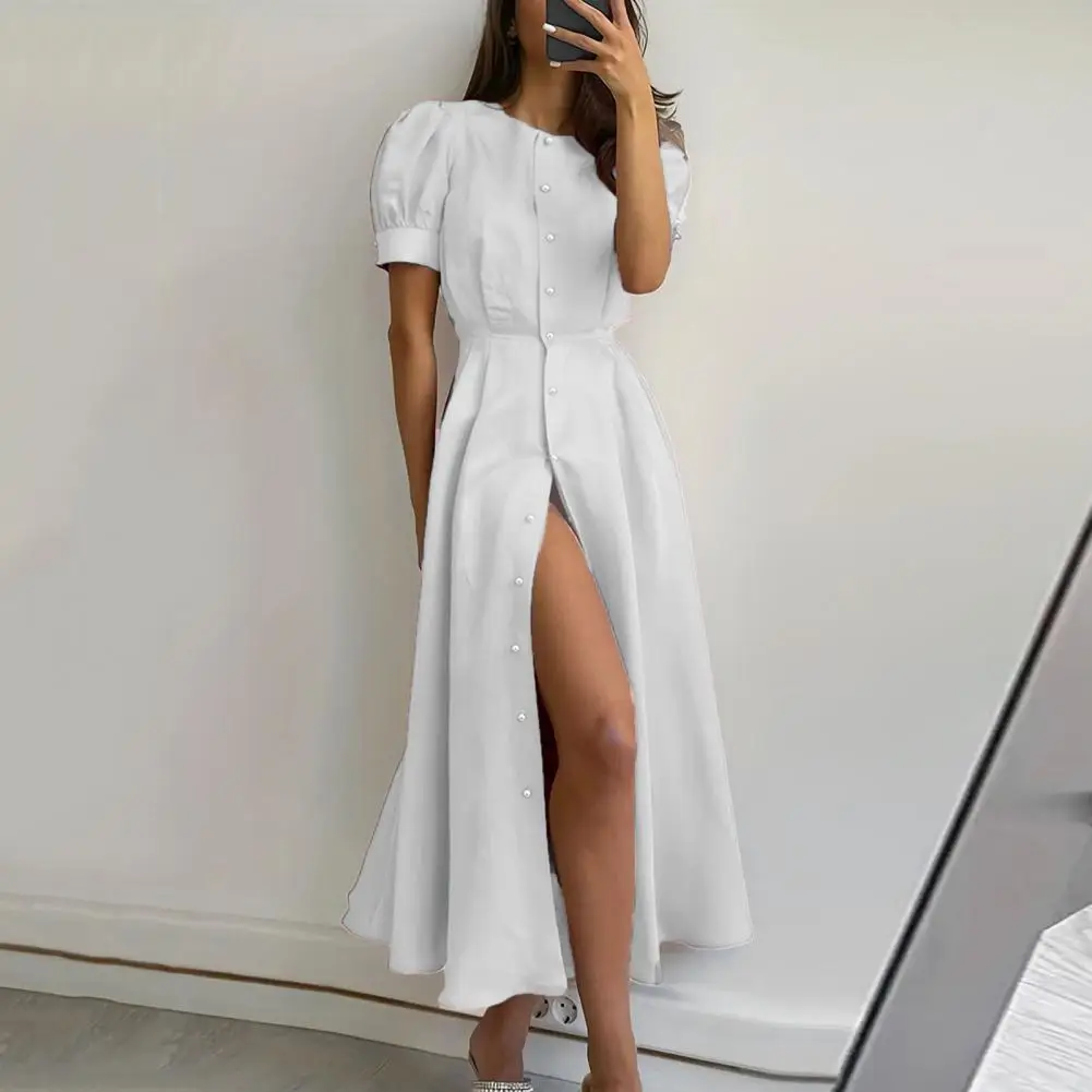 Женское однобортное платье средней длины, летнее праздничное платье до середины икры с разрезом на подоле, коротким рукавом и круглым вырезом 
Женское однобортное платье средней длины, летнее праздничное платье до середины икры с разрезом на подоле, коротким рукавом и круглым вырезом