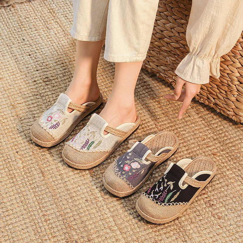 Shoes Slippers Women Summer Low Slides Pantofle Lady Rubber 2024 Girl Sewing Ethnic Hemp TPR Fabric Embroider Hoof Heels Floral
Shoes Slippers Women Summer Low Slides Pantofle Lady Rubber 2024 Girl Sewing Ethnic Hemp TPR Fabric Embroider Hoof Heels Floral