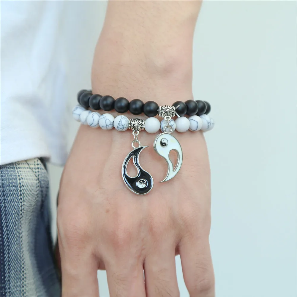 2 Stks/set Klassieke Tai Chi Yin Yang Paar Armbanden Mannen Turkooizen Steen Kralen Polsband Armband Vrouwen Lover Armbanden
2 Stks/set Klassieke Tai Chi Yin Yang Paar Armbanden Mannen Turkooizen Steen Kralen Polsband Armband Vrouwen Lover Armbanden
