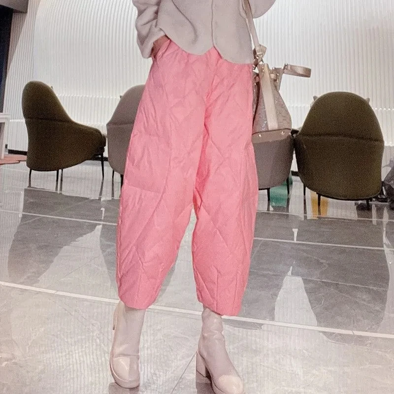 New Women Winter Down Cotton Capris Pants Oversized Loose Fluffy Straight Trousesr Snow Wear Warm High Waist Baggy Pantalones 4x
New Women Winter Down Cotton Capris Pants Oversized Loose Fluffy Straight Trousesr Snow Wear Warm High Waist Baggy Pantalones 4x