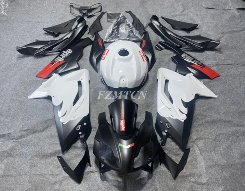 Новый комплект обтекателей из АБС-пластика, подходит для Aprilia RS4 50 125 rs125 06 07 08 09 10 11 2006 2007 2008 2009 2010 2011, комплект кузова черного и белого цвета
Новый комплект обтекателей из АБС-пластика, подходит для Aprilia RS4 50 125 rs125 06 07 08 09 10 11 2006 2007 2008 2009 2010 2011, комплект кузова черного и белого цвета