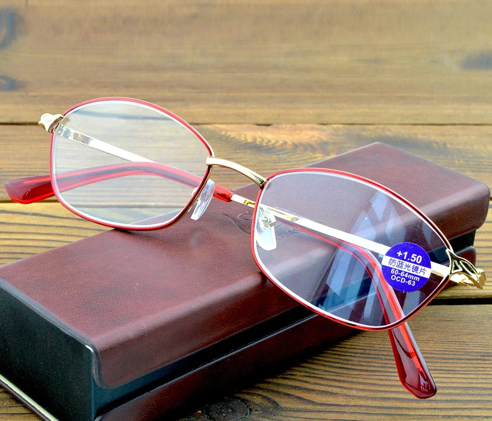 Titanium Alloy Full-rim Frame Women Simplicity Reading Glasses +0.75 +1 +1.25 +1.5 +1.75 +2 +2.5 To +4 Includes PU Glasses Case
Titanium Alloy Full-rim Frame Women Simplicity Reading Glasses +0.75 +1 +1.25 +1.5 +1.75 +2 +2.5 To +4 Includes PU Glasses Case