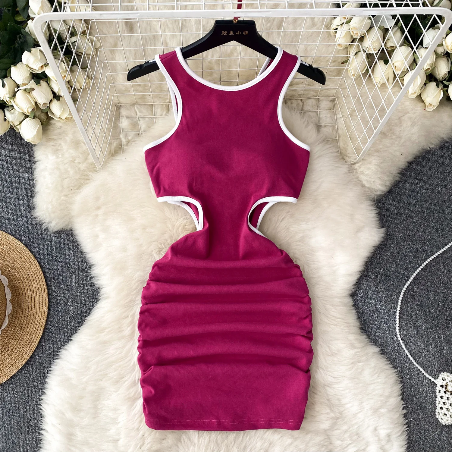 Women Chic Sleeveless Hollow Bareback Sexy Slim Bodycon Mini Slip Dress Fashion Vestido Elegant Mini Hip Wrap Ceremonial Dress
Women Chic Sleeveless Hollow Bareback Sexy Slim Bodycon Mini Slip Dress Fashion Vestido Elegant Mini Hip Wrap Ceremonial Dress
