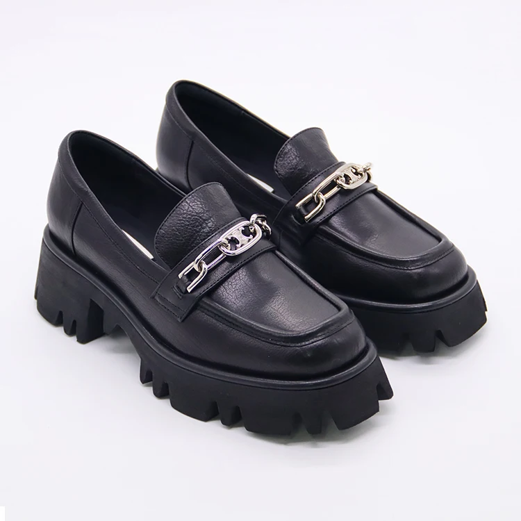 Wholesale Customized Waterproof Platform Guangdong Genuine Retro Leather Loafer Shoes Women 
Wholesale Customized Waterproof Platform Guangdong Genuine Retro Leather Loafer Shoes Women