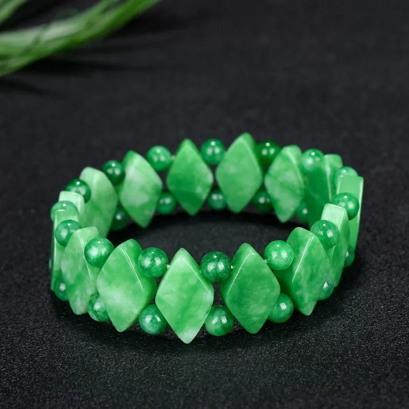 Natural Emerald Green Jade Beaded Elastic Bracelet Genuine Fashion Charm Jewelry Accessories Amulet Gifts for Women Men Luxury 
Natural Emerald Green Jade Beaded Elastic Bracelet Genuine Fashion Charm Jewelry Accessories Amulet Gifts for Women Men Luxury