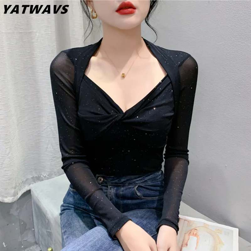 Футболка женская Блестящая с длинным рукавом, модная уличная одежда в европейском стиле, пикантный топ с блестящими сетчатыми вставками, на осень
Футболка женская Блестящая с длинным рукавом, модная уличная одежда в европейском стиле, пикантный топ с блестящими сетчатыми вставками, на осень