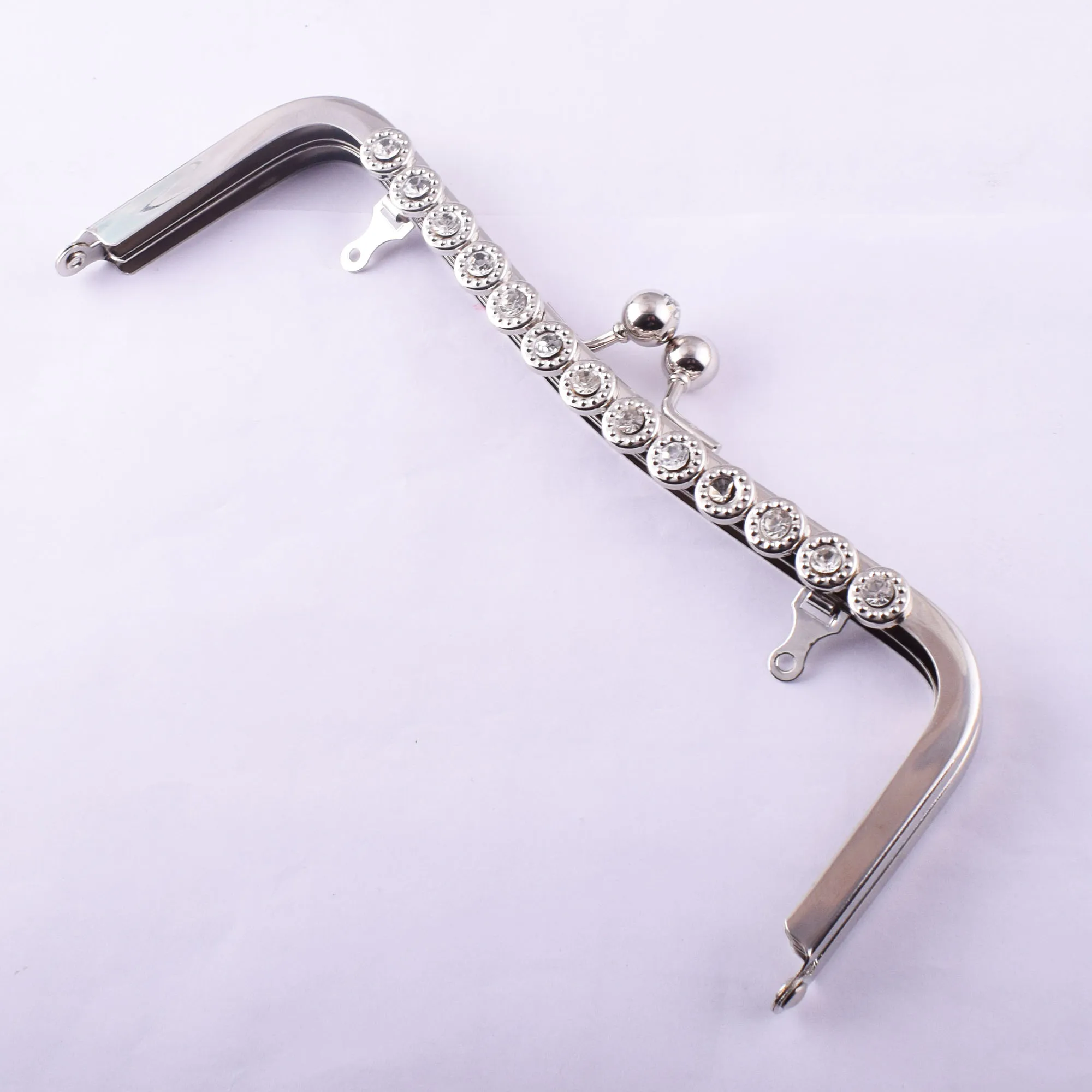 Metal Frame Bag Kiss Clasp Lock Bag Kiss Clasp Lock Purse Frame Arch Shape Bag Clasp For Diy Craf Bag Handle Bag Clasp Sewing
Metal Frame Bag Kiss Clasp Lock Bag Kiss Clasp Lock Purse Frame Arch Shape Bag Clasp For Diy Craf Bag Handle Bag Clasp Sewing